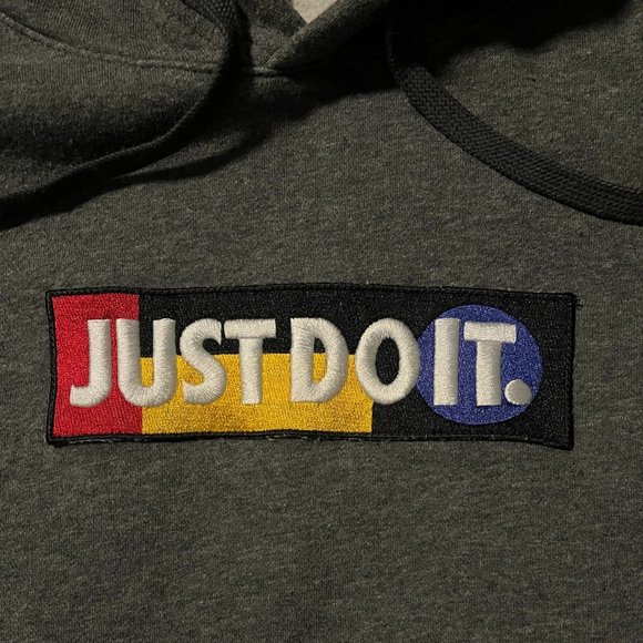 NIKE Just Do It Pullover Hoodie Sweater Embroidered Patch With Pockets Size S - Picture 4 of 9
